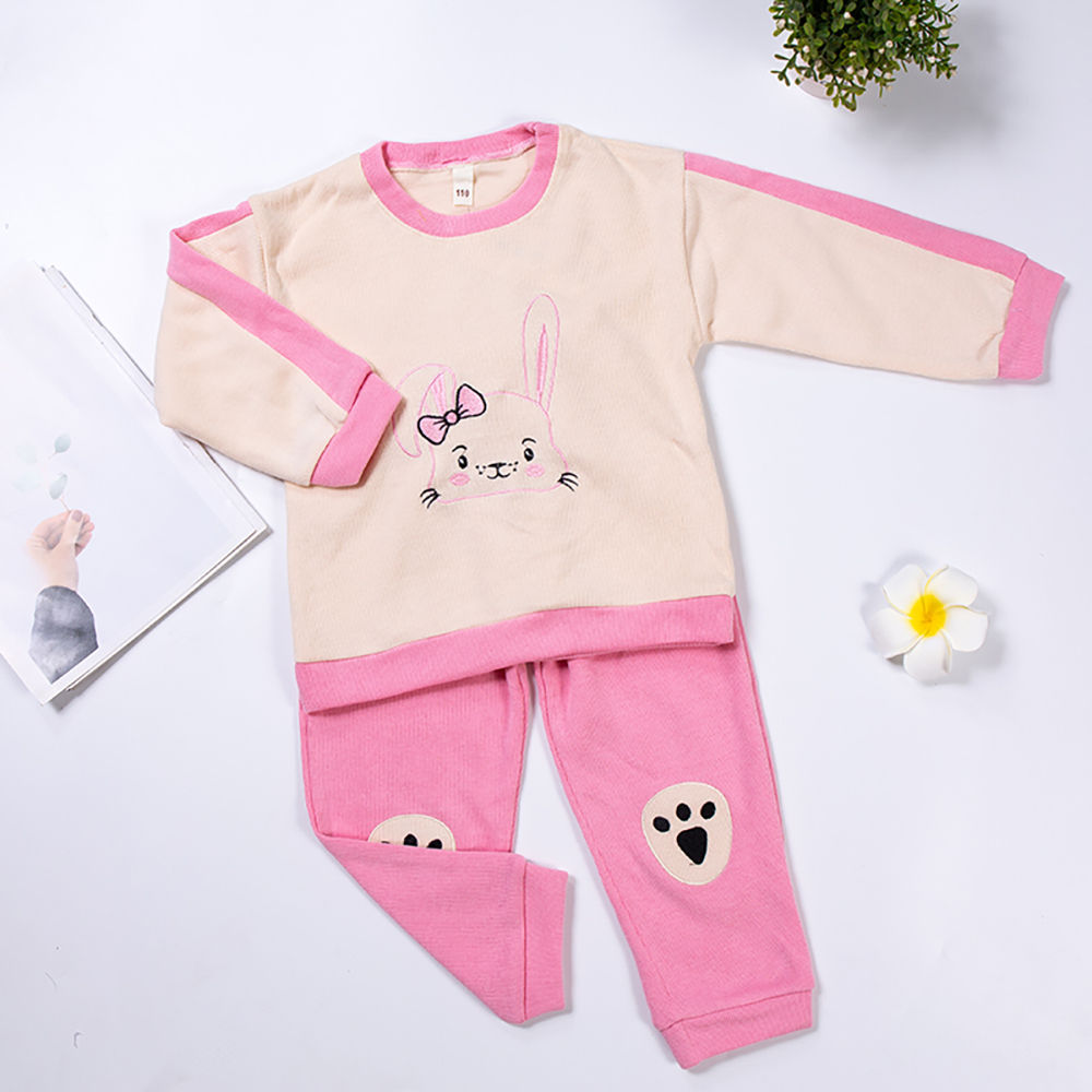 

features material 65 cotton and 35 polyester the actual product