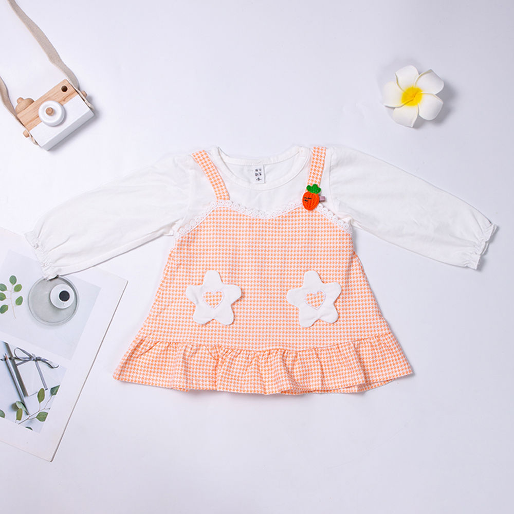 

features material 65 polyetser and 35 cotton the actual product