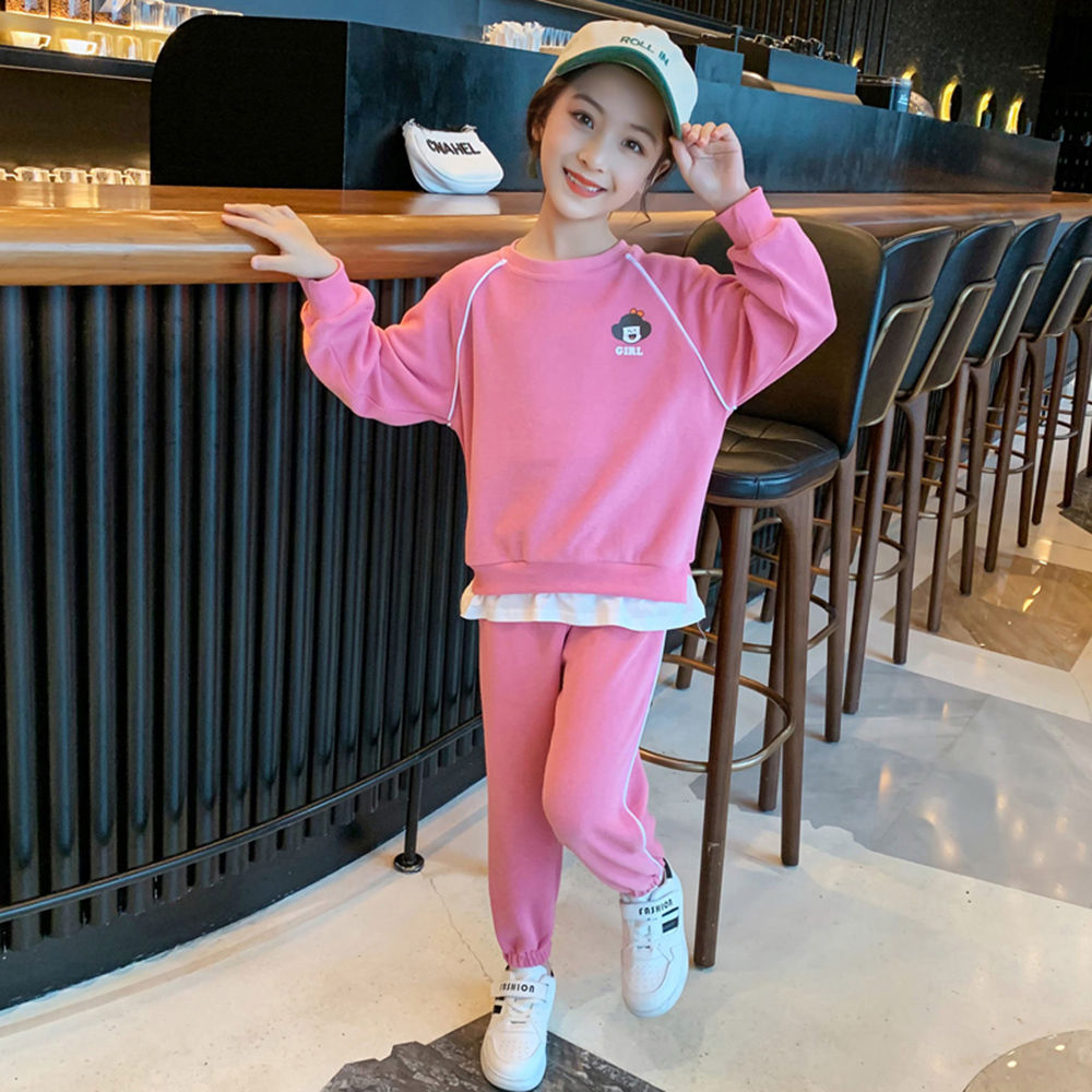 

features material 65 cotton and 35 polyester the actual product