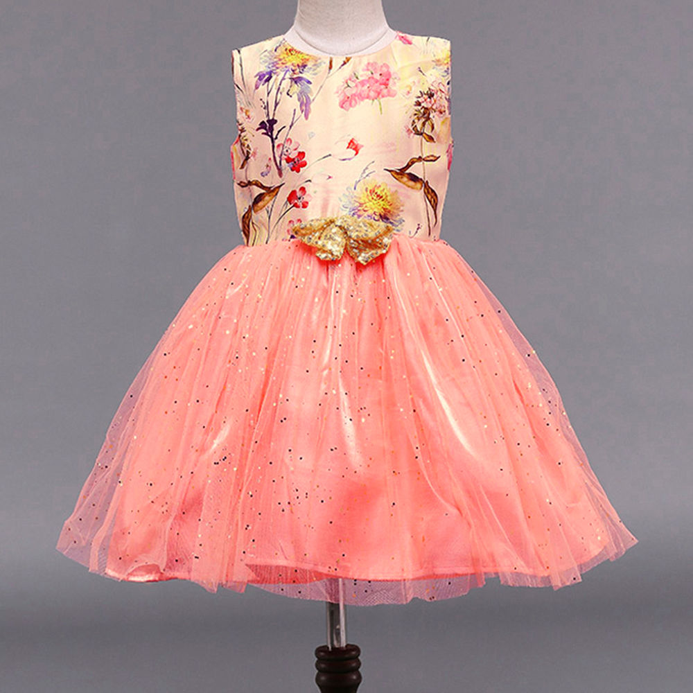 

features material silk mesh with cotton lining the actual product