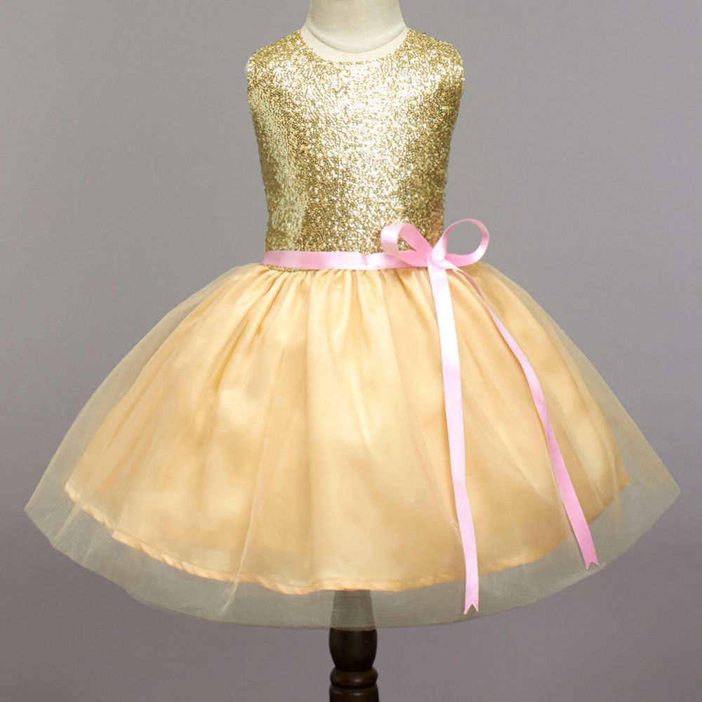 

features material polyester blend the actual product may differ slightly