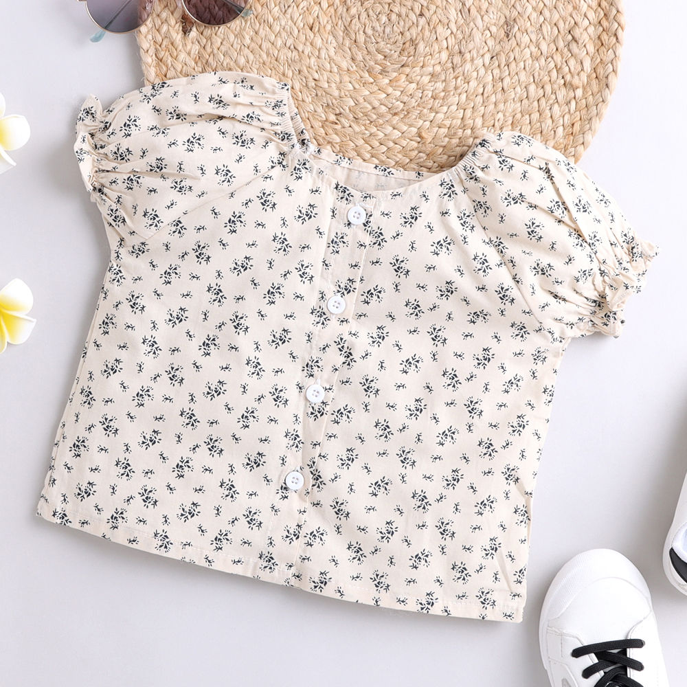 

features material 100 polyester the actual product may differ slightly