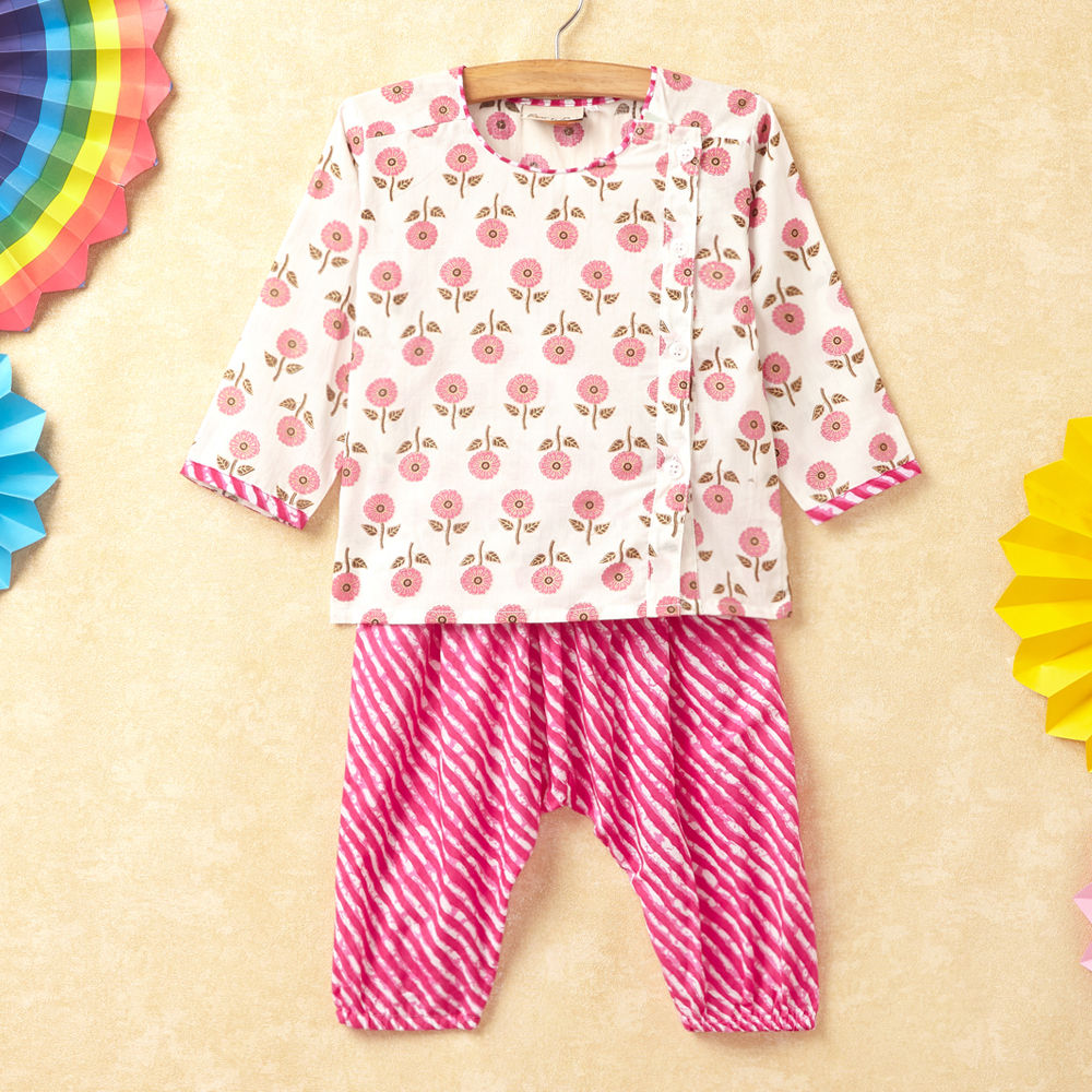 

features material cotton fit type regular the actual product may