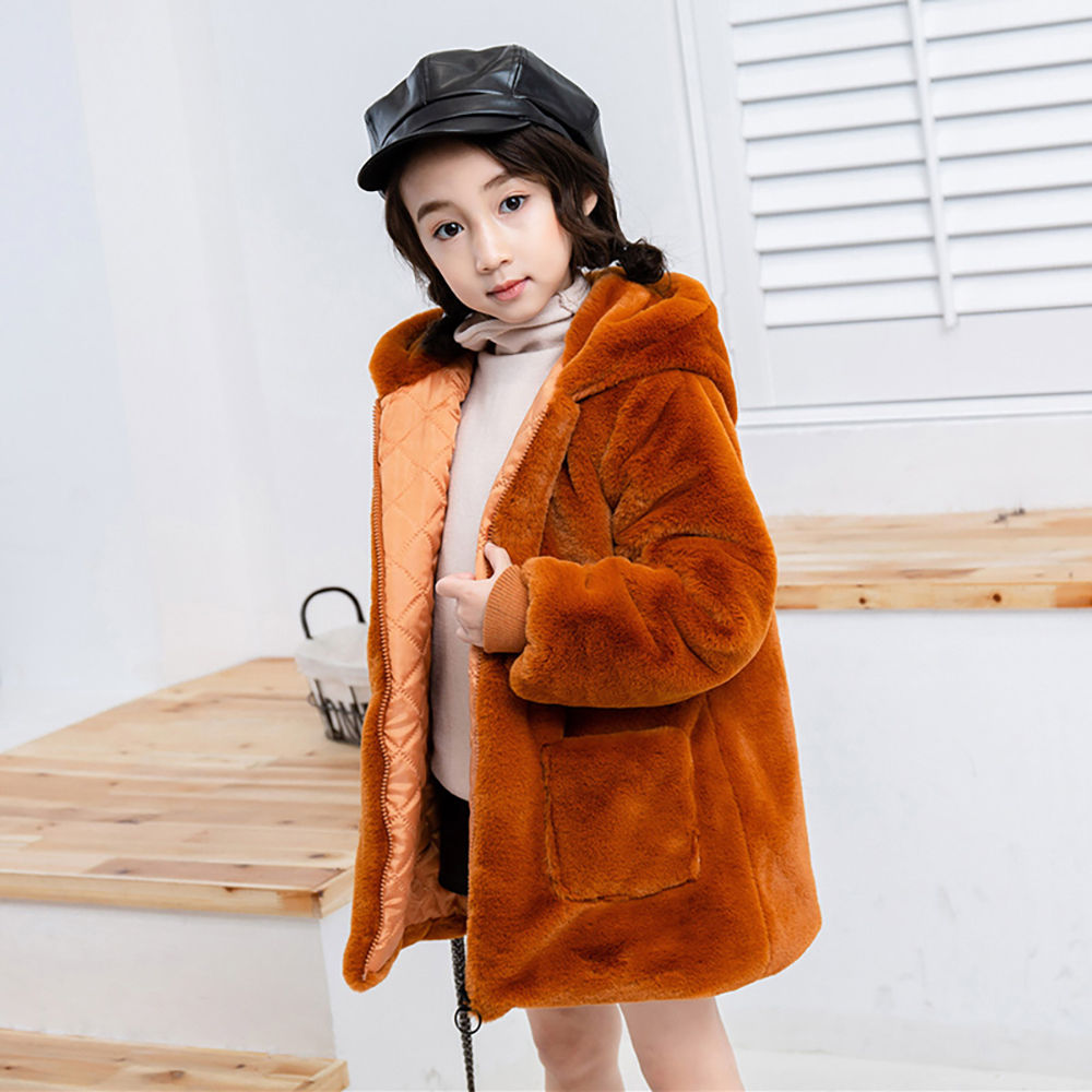 

features material 100 polyester the actual product may differ slightly