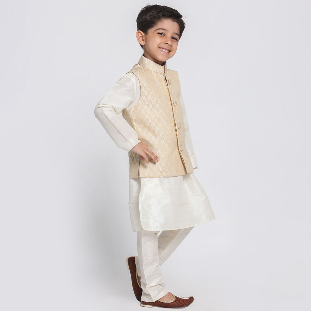 

features material 100 cotton the actual product may differ slightly