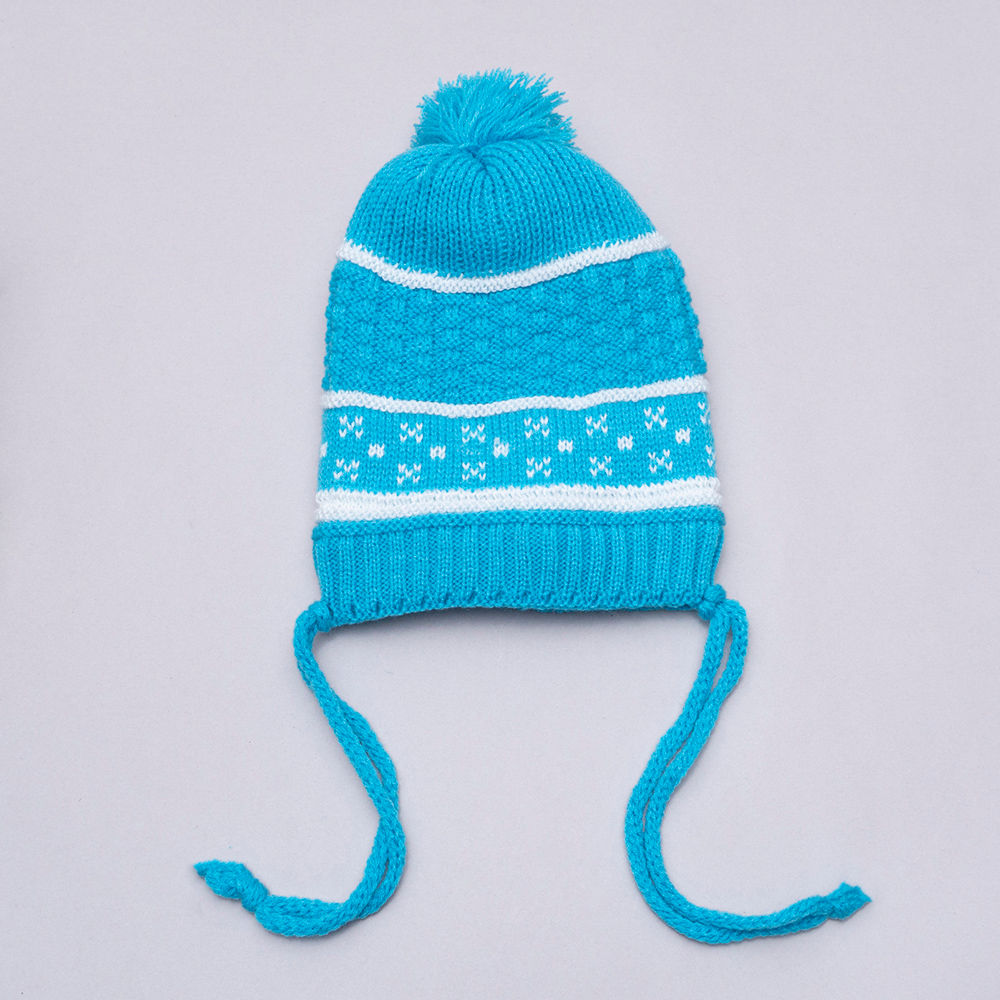 

features material 95 acrylic fibres and 5 spandex the actual