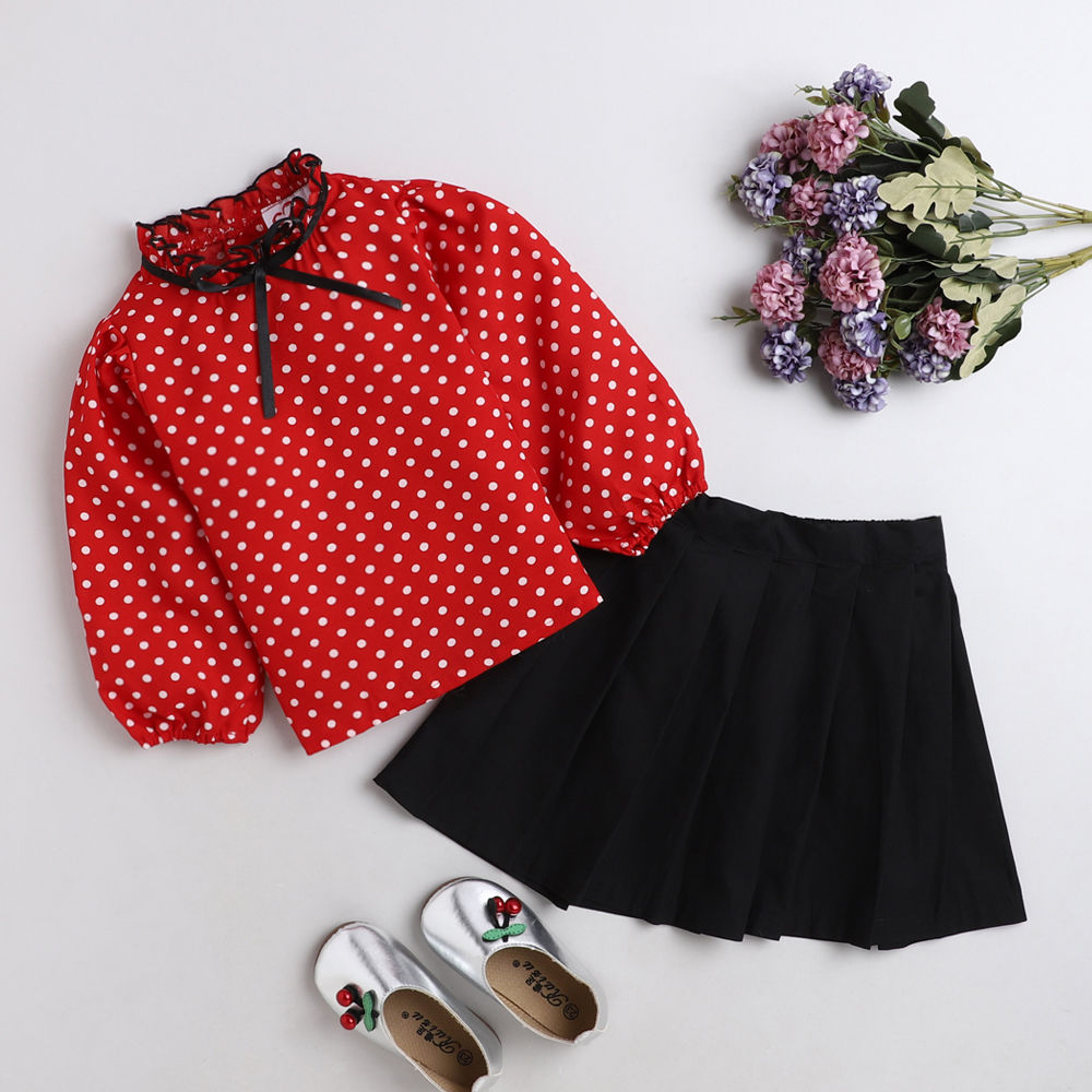 

features material 65 cotton and 35 polyester the actual product