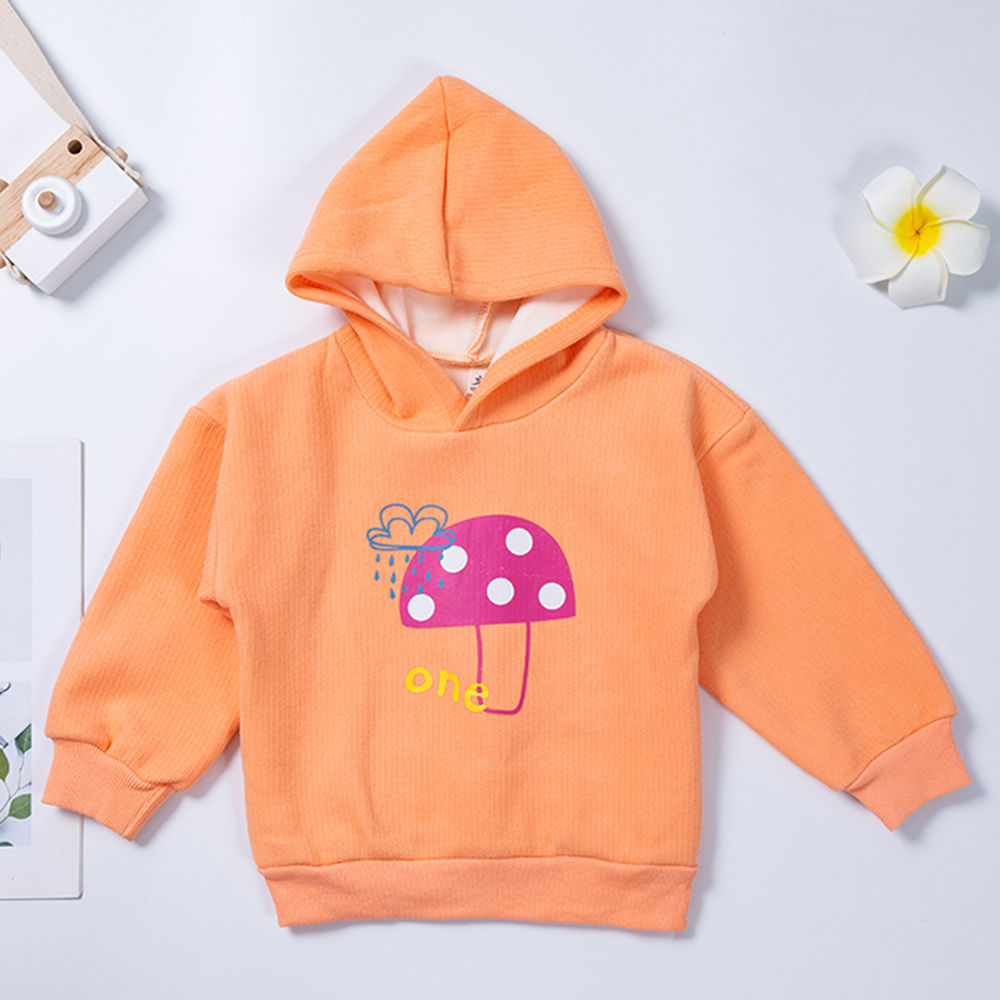 

features material 65 polyester and 35 cotton the actual product