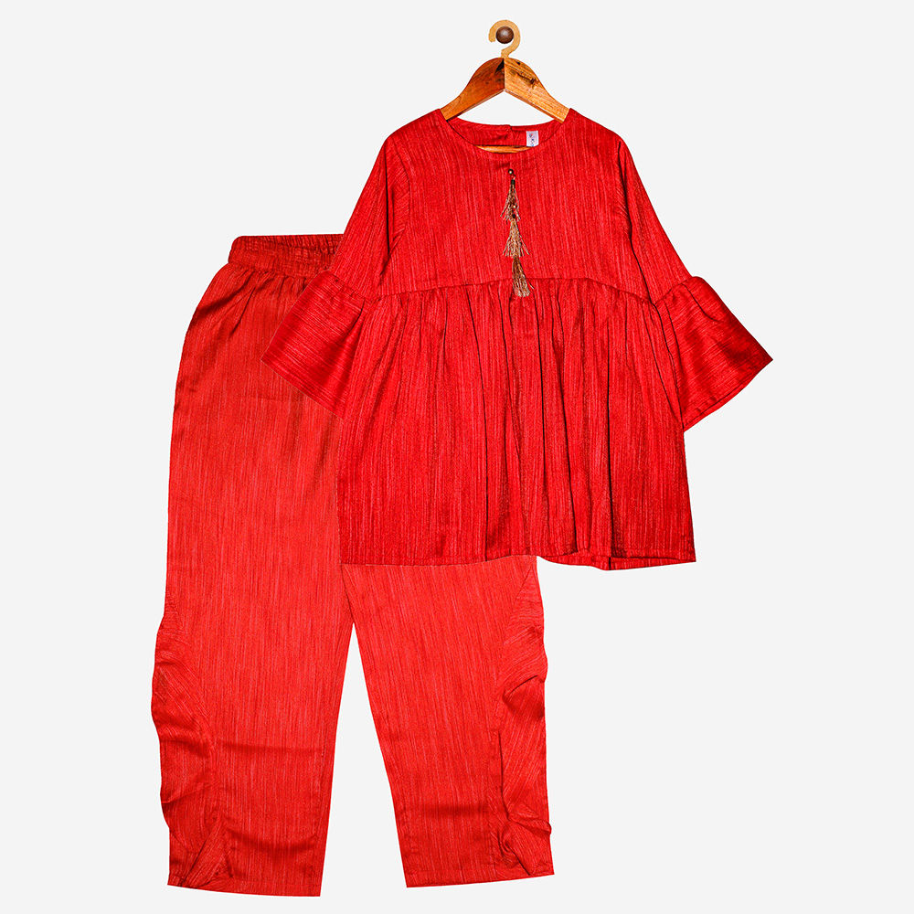 

features material polyester the actual product may differ slightly in