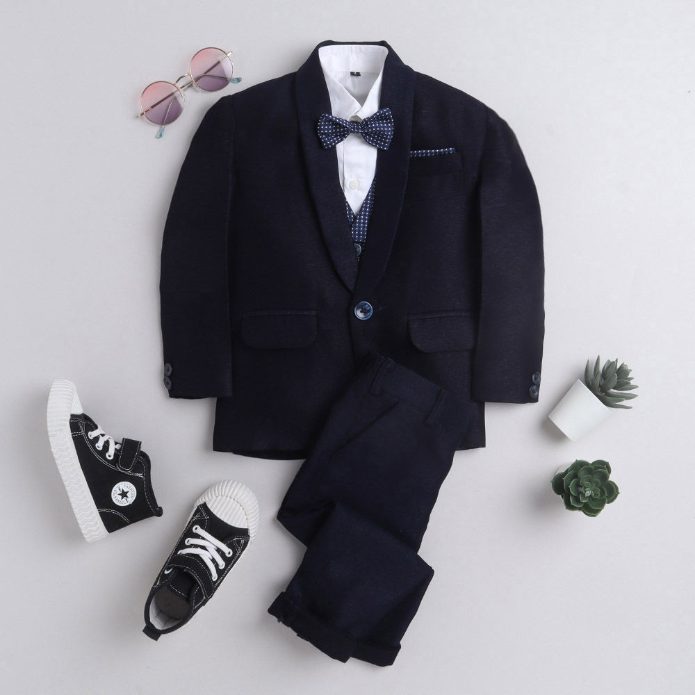 

features material 95 cotton and 5 polyester the actual product