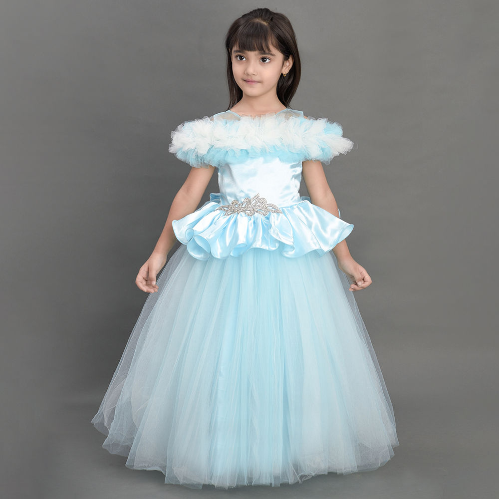

features material polyester blend the actual product may differ slightly