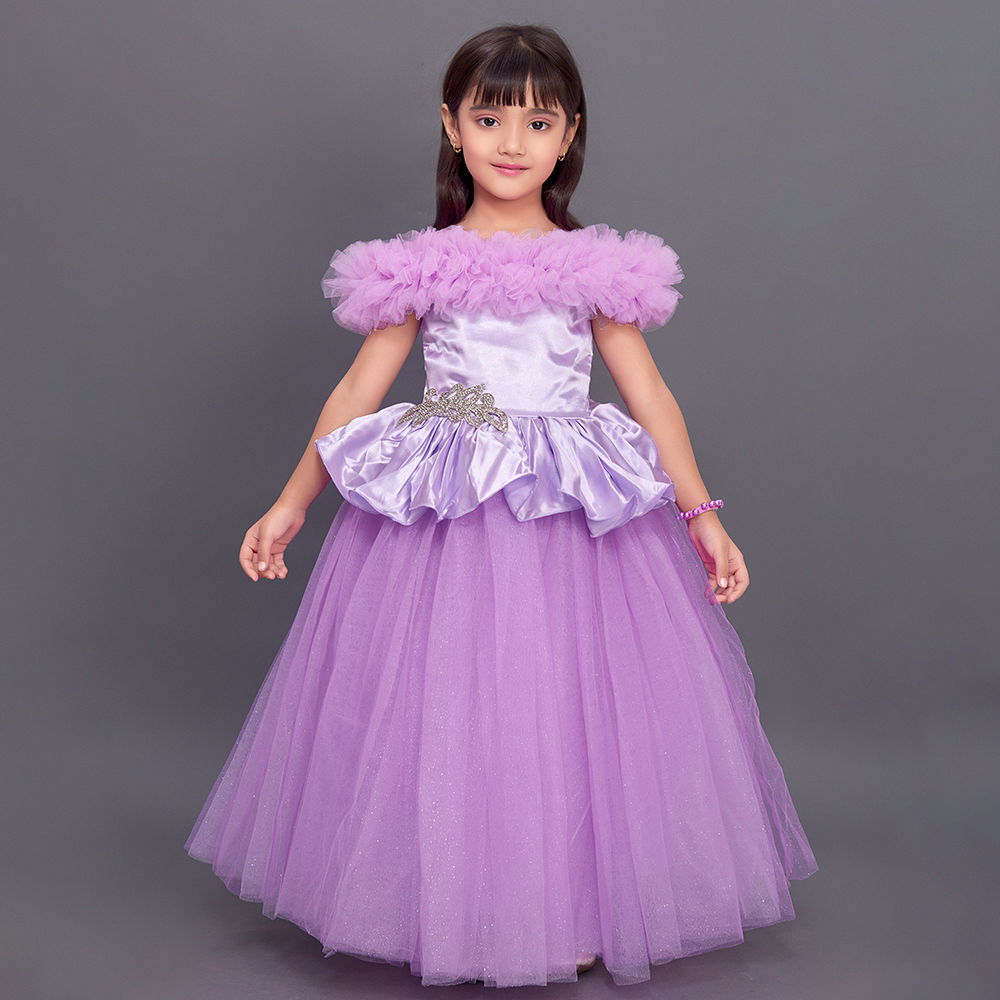 

features material polyester blend the actual product may differ slightly