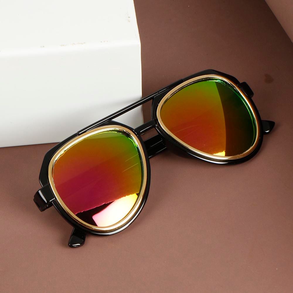 

these unisex sunglasses make you look fashionable and are 100
