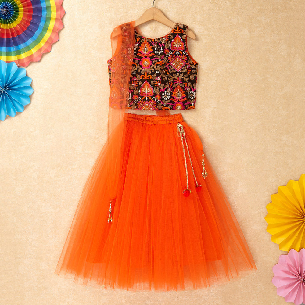 

features material polyester blend the actual product may differ slightly
