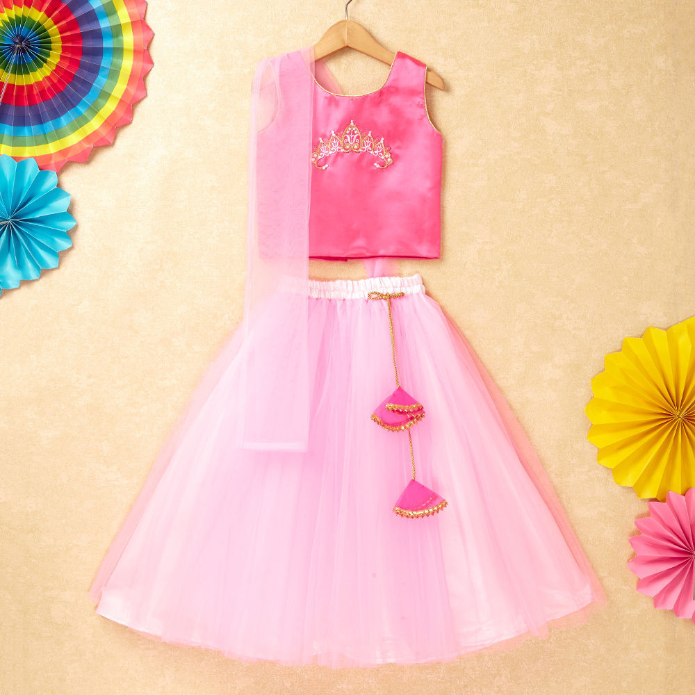 

features material 100 cotton the actual product may differ slightly