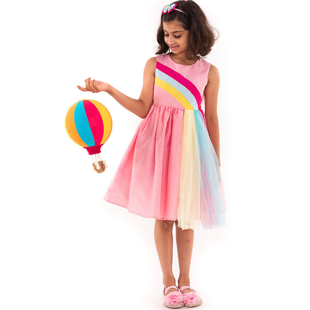 

features material polyester the actual product may differ slightly in