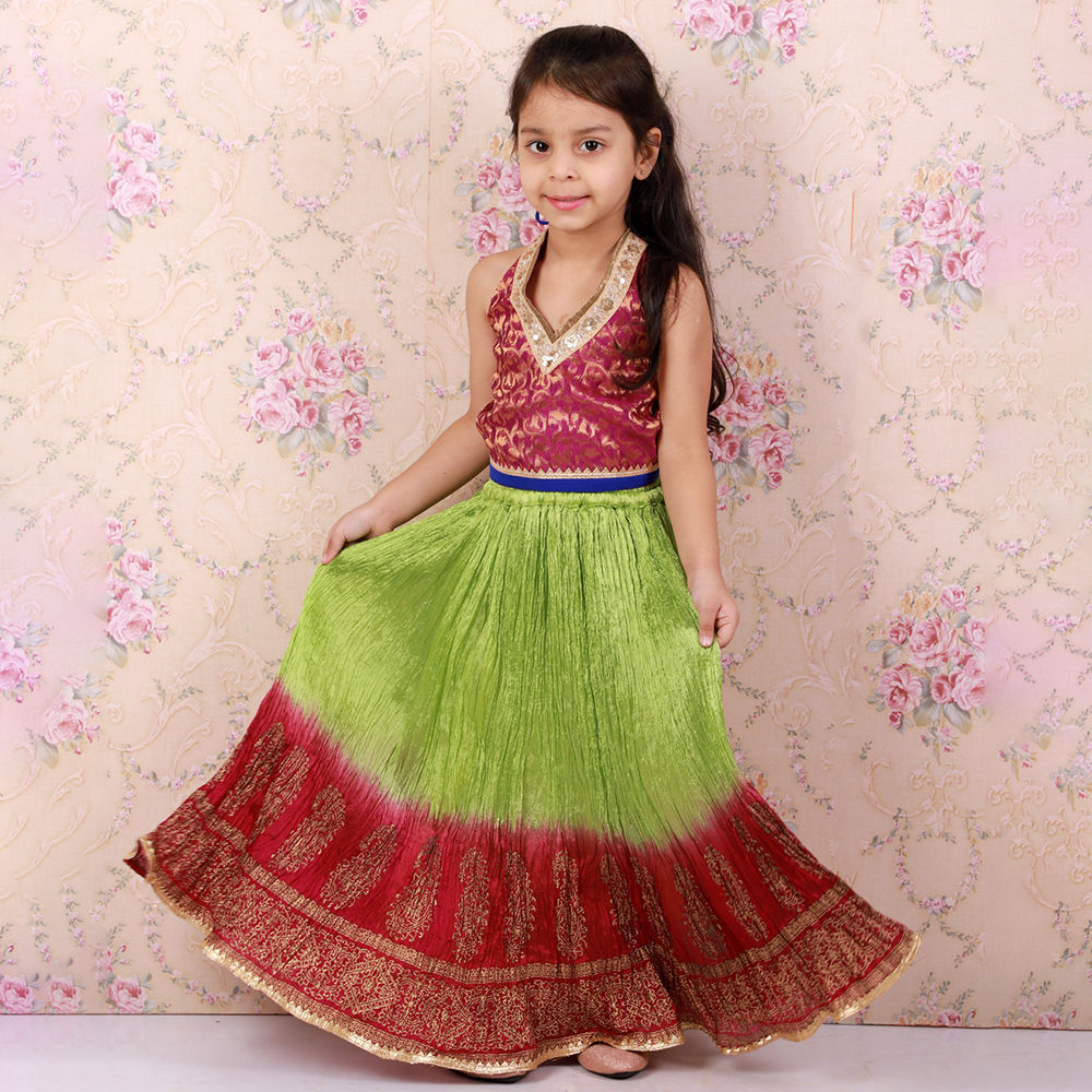 

features material polyester the actual product may differ slightly in