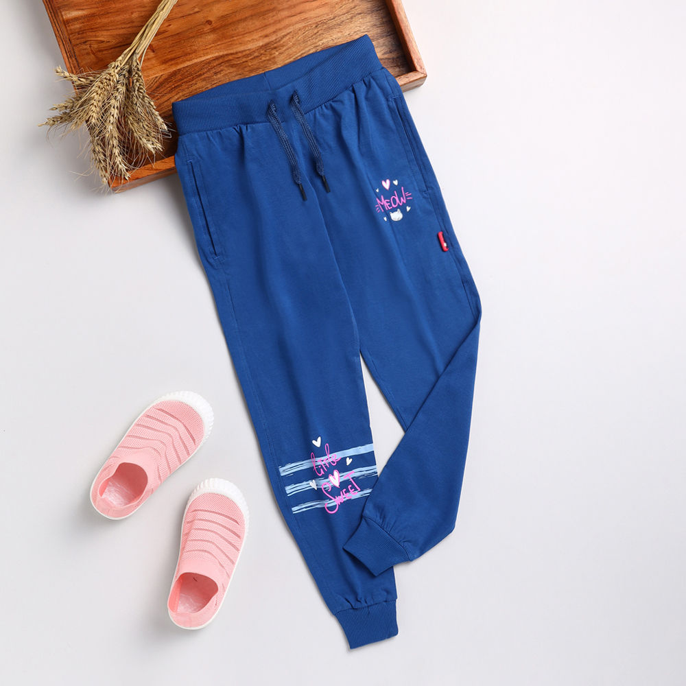 

features material 100 cotton the actual product may differ slightly