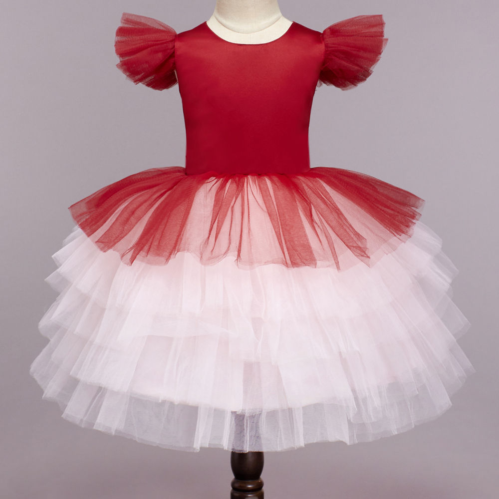 

features material polyester blend the actual product may differ slightly