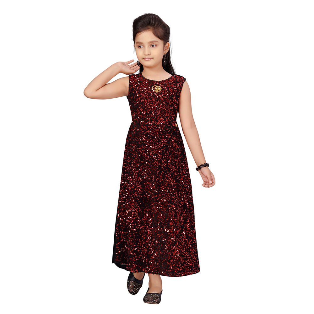 

features material polyester the actual product may differ slightly in