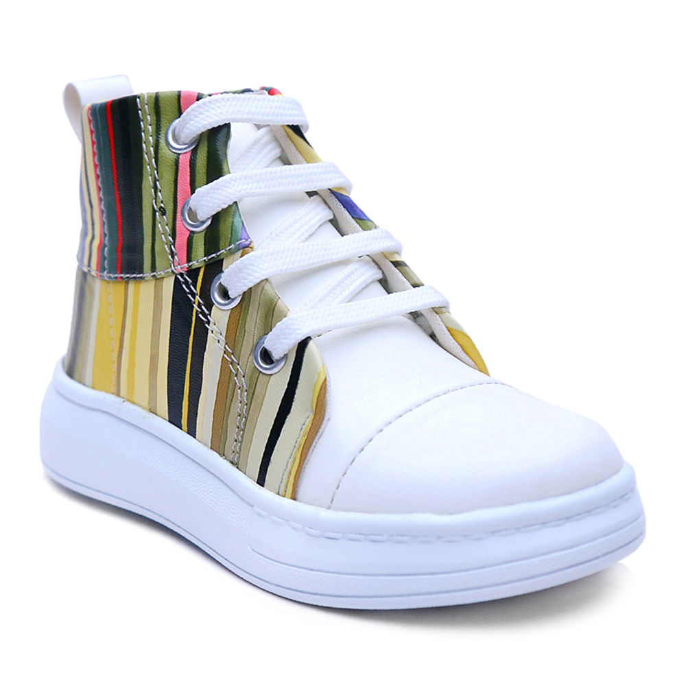 

features upper material 80 synthetic pu and 20 pu sole