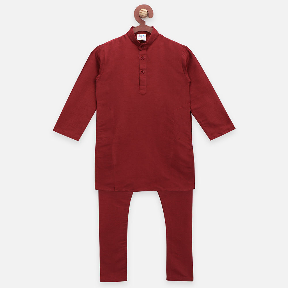 

features material art silk the actual product may differ slightly