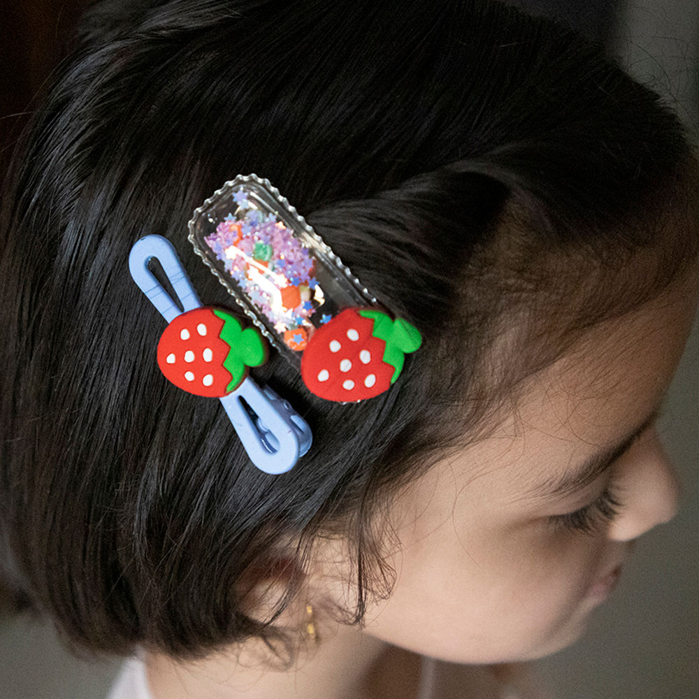 

dress your little girl in this lovely accessories and make