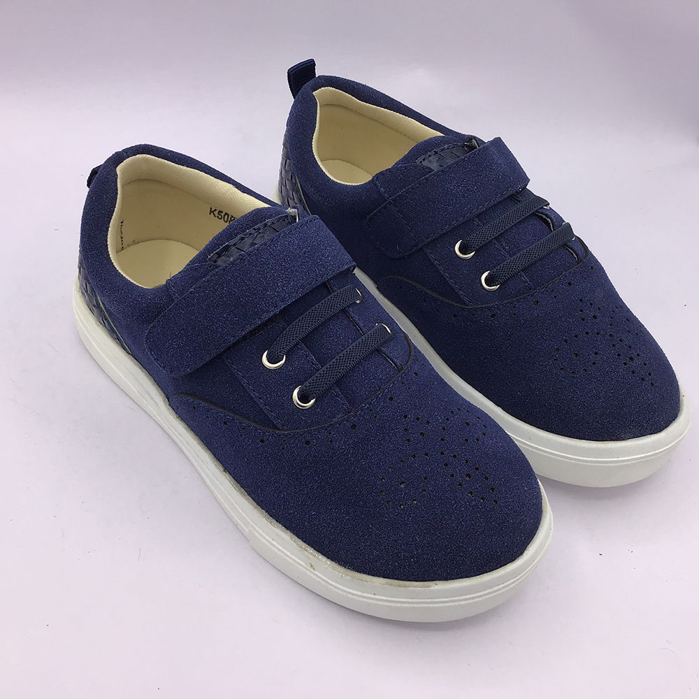 

features material synthetic leather the actual product may differ slightly