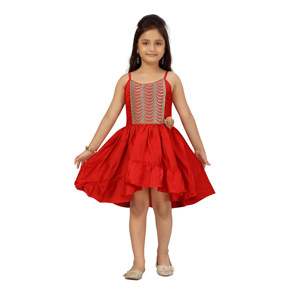 

features material silk the actual product may differ slightly in