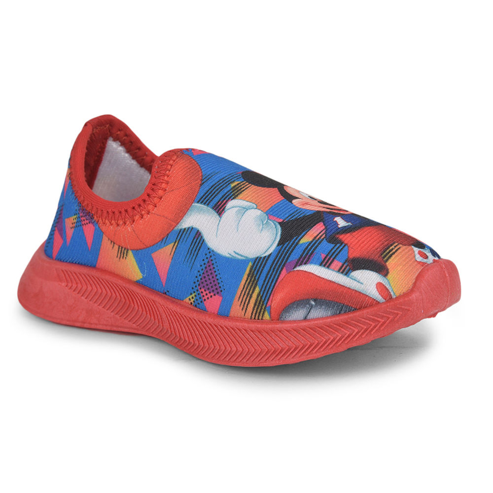 

features upper material lycra sole material pvc the actual product