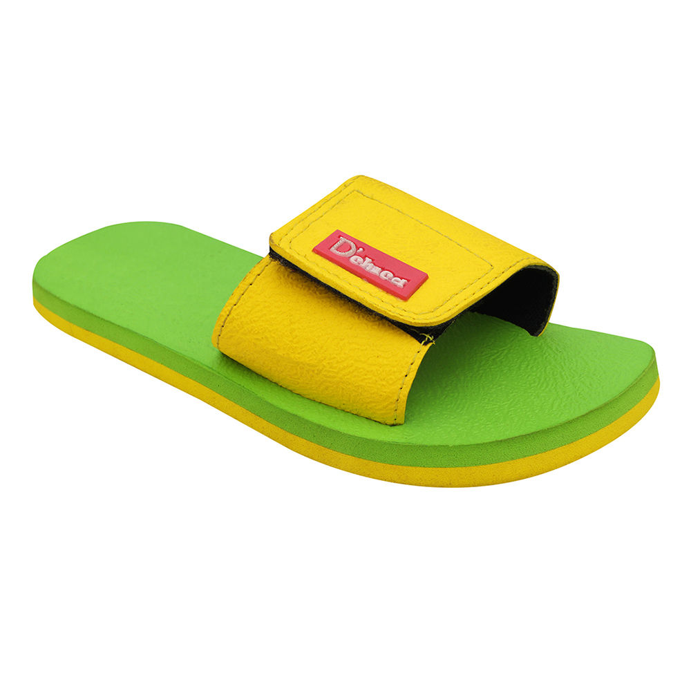 

features upper material synthetic sole material synthetic the actual product