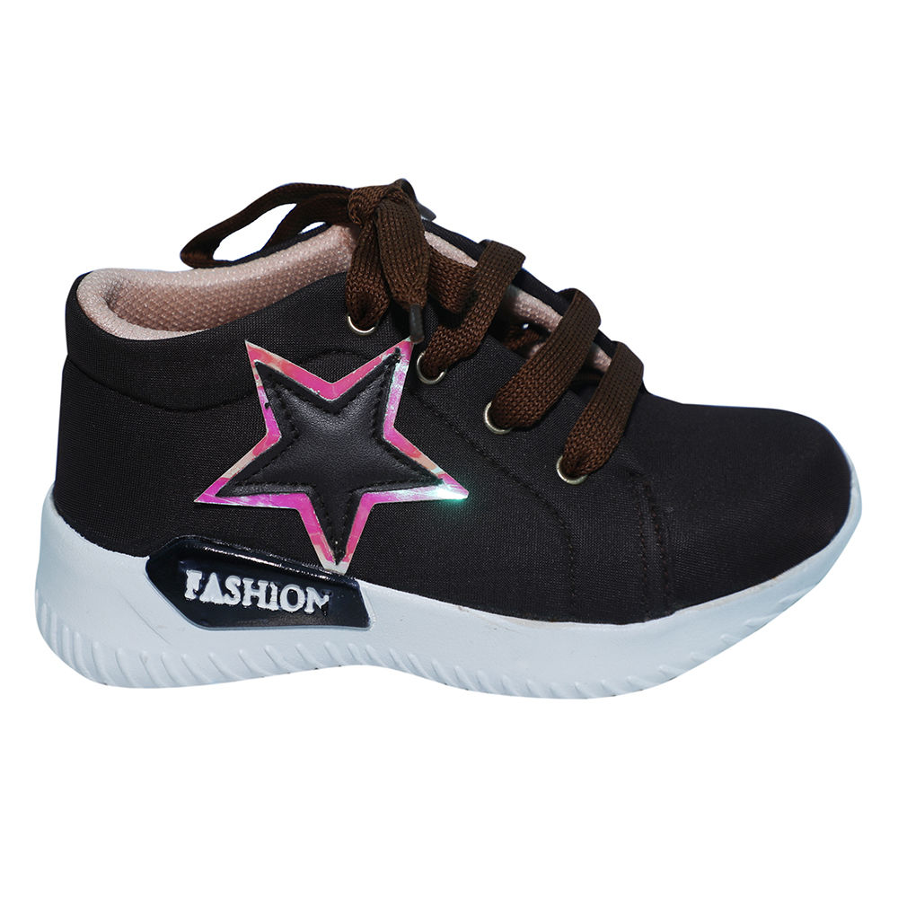 

features upper material synthetic leather sole material pu the actual