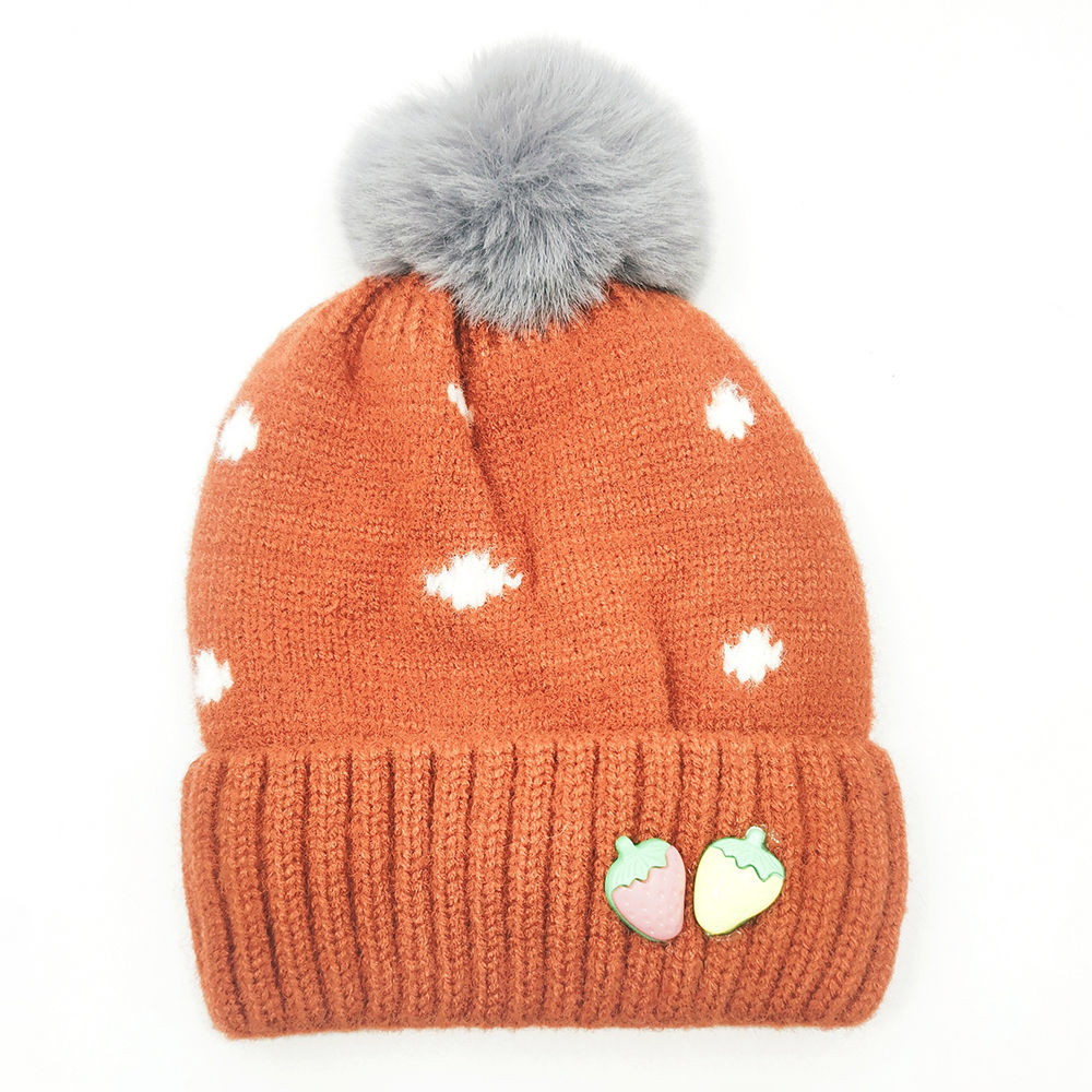 

super comfy woolen caps for little fashionistas