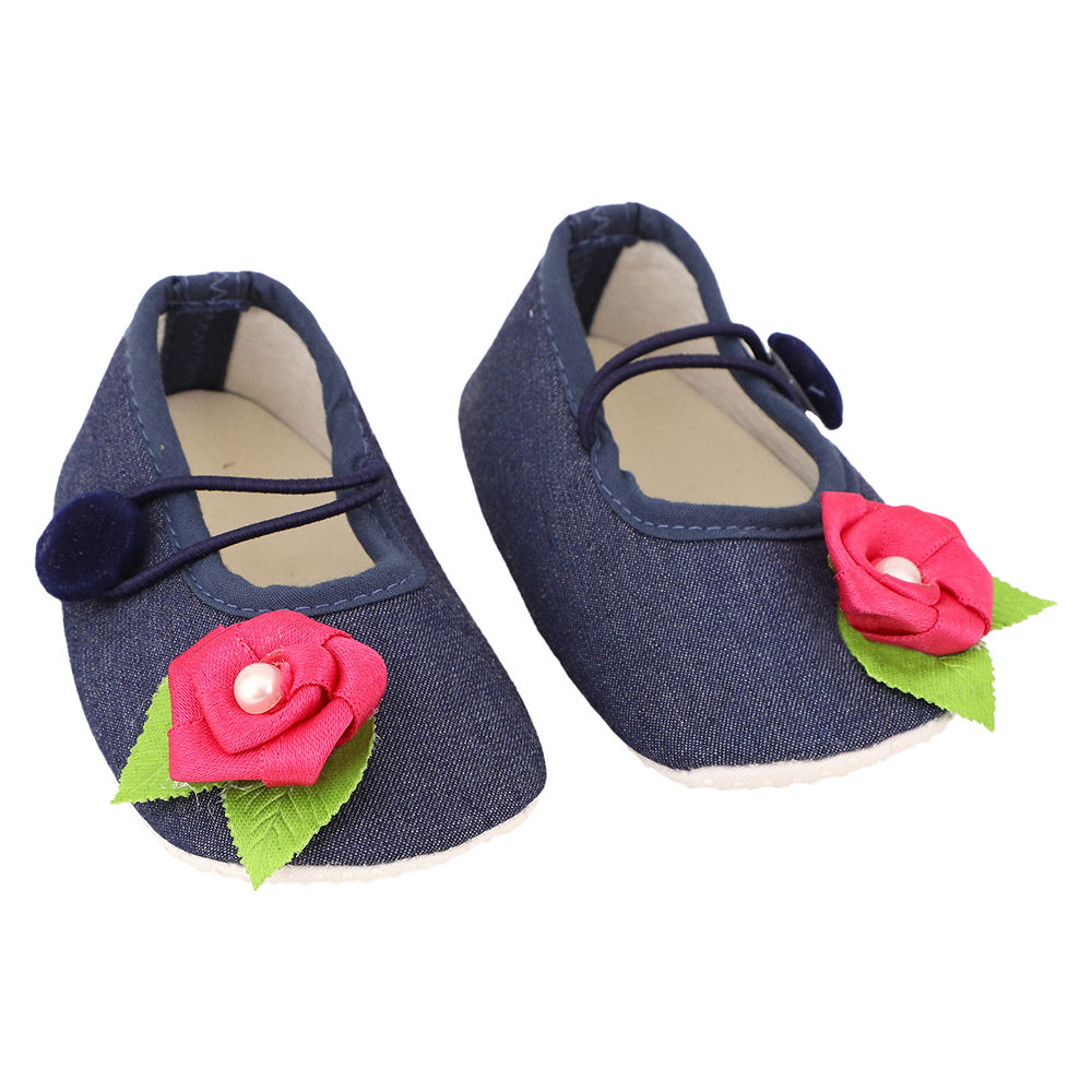 

features material denim the actual product may differ slightly from