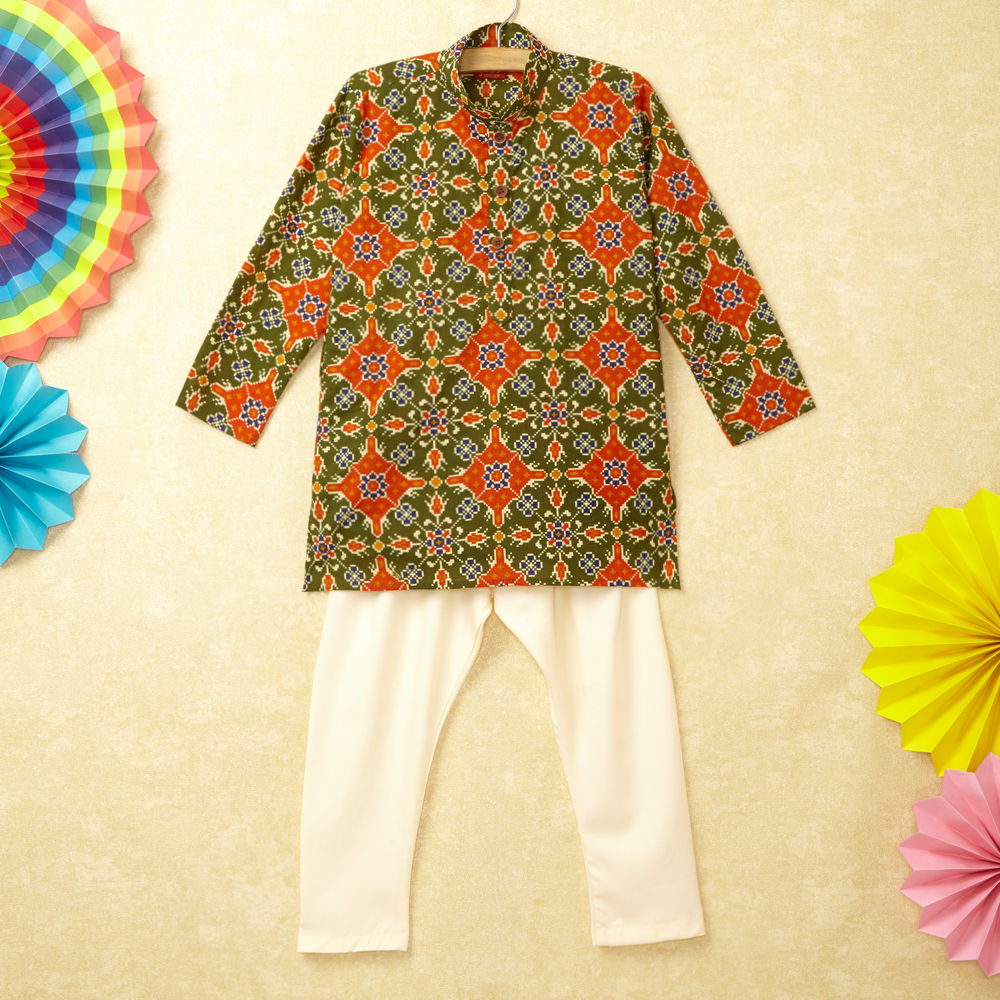 

features material cotton blend the actual product may differ slightly