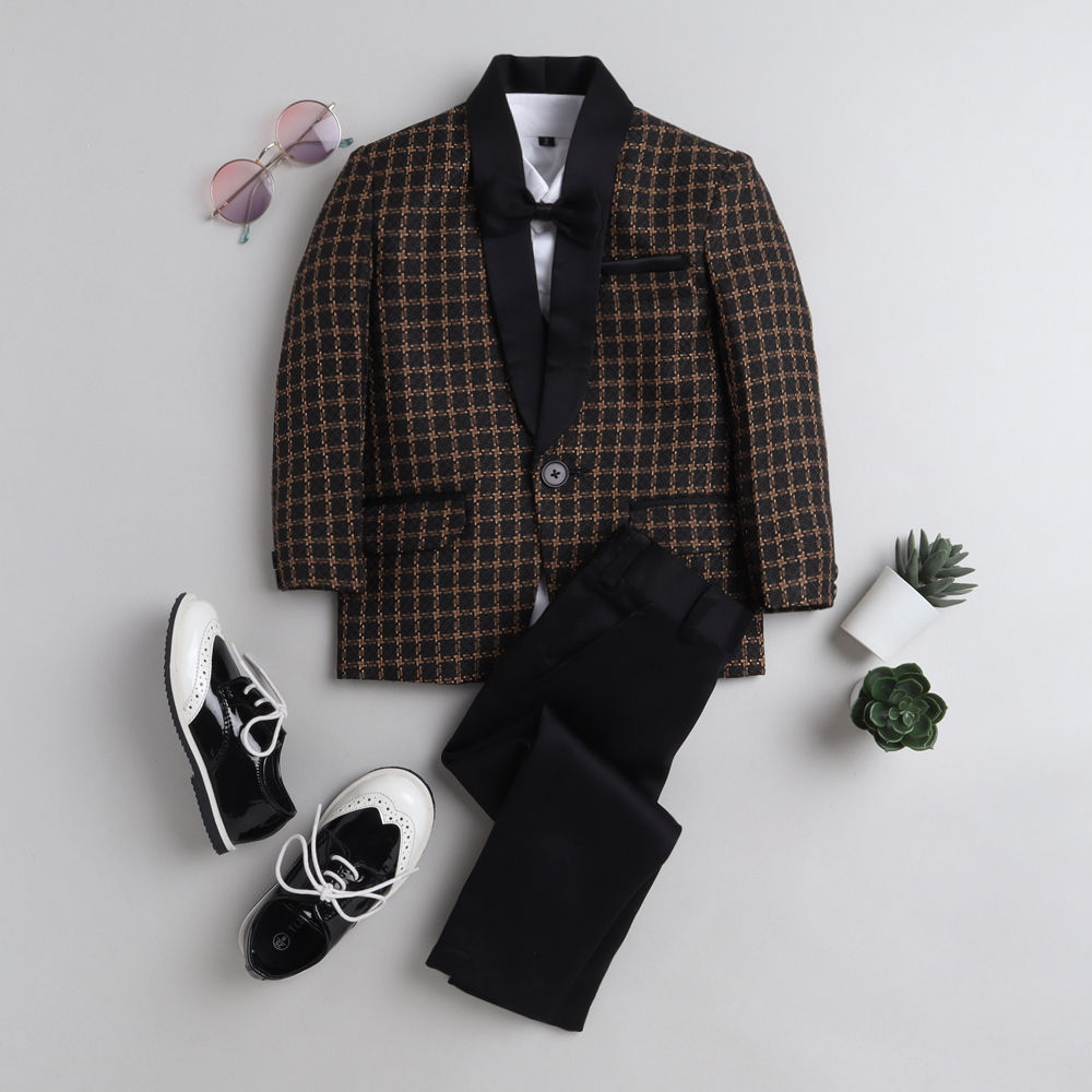 

features material polyester blend the actual product may differ slightly