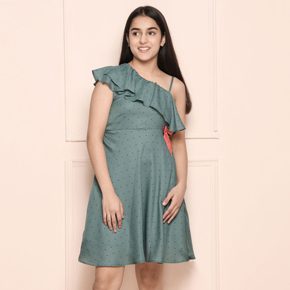 

features material 95 cotton and 5 polyester the actual product