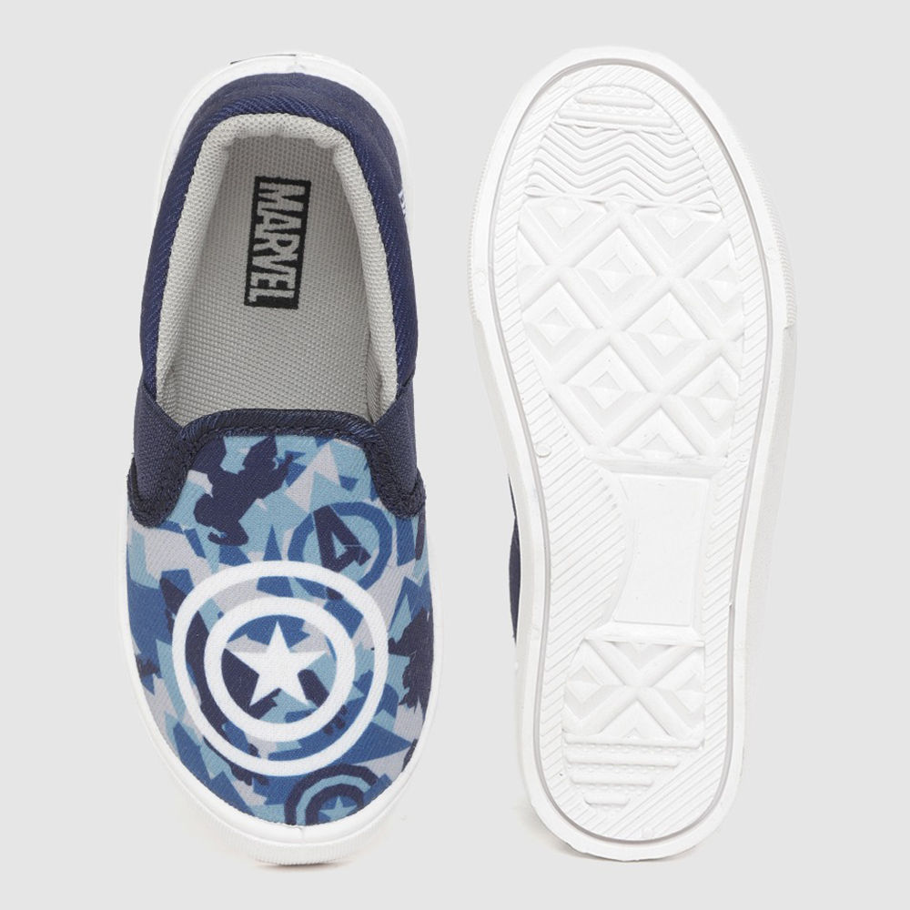 

features upper material canvas sole material pvc the actual product
