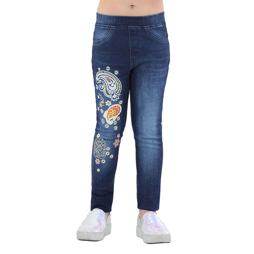 

features material 100 cotton the actual product may differ slightly