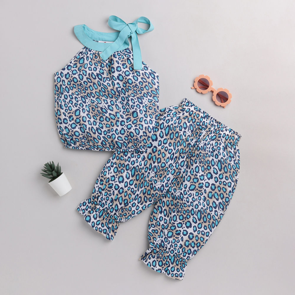 

features material cotton fit type slim the actual product may
