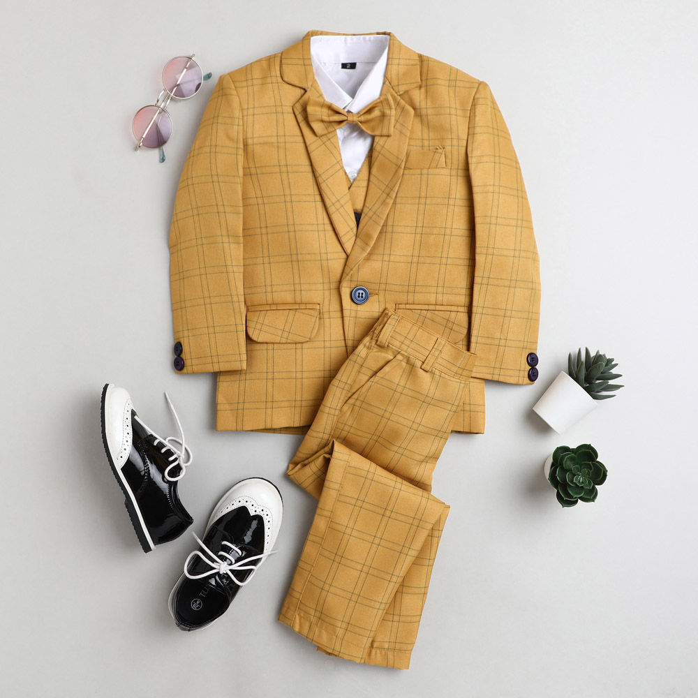 

features material polyester blend the actual product may differ slightly