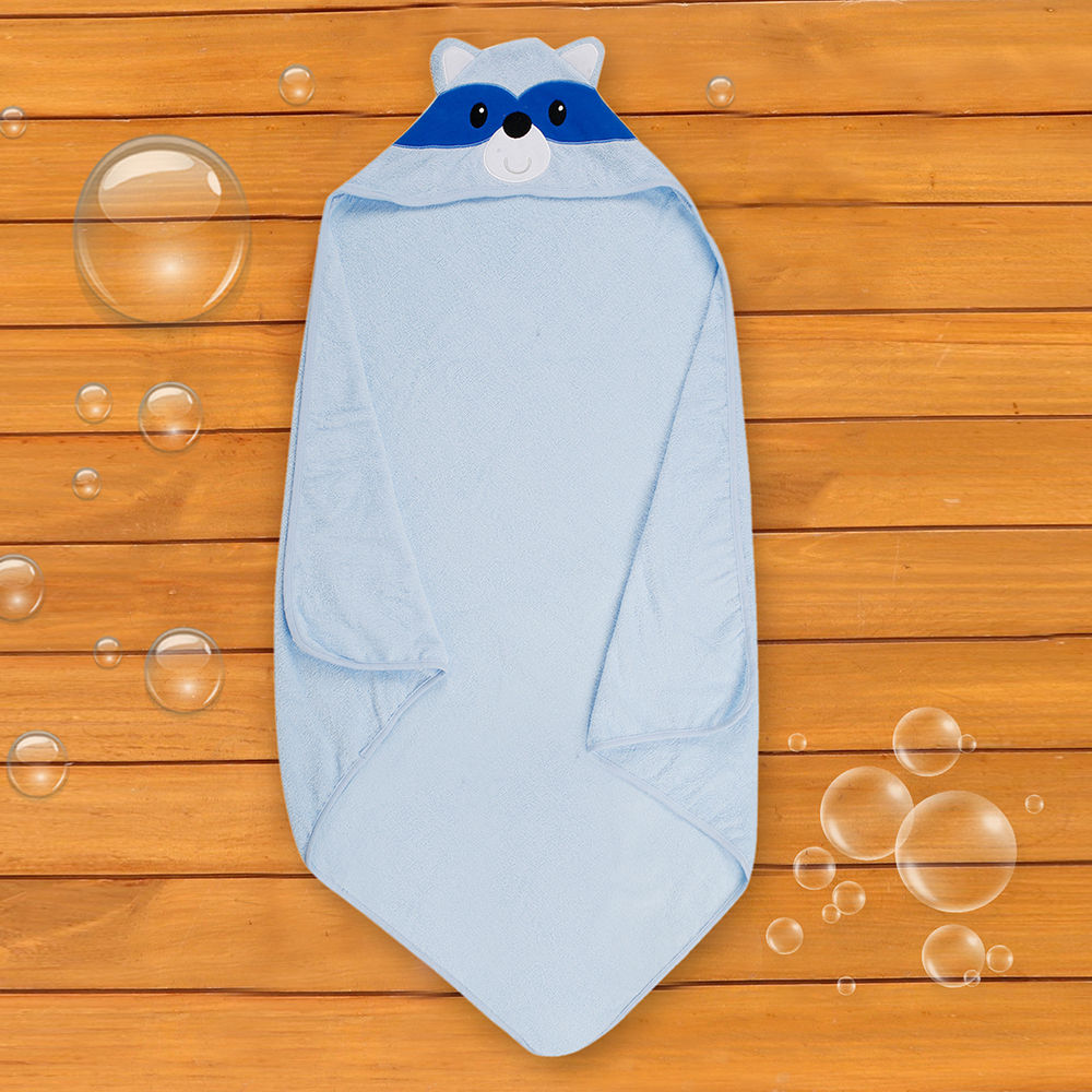 

our soft and cozy hooded towels remind your young star