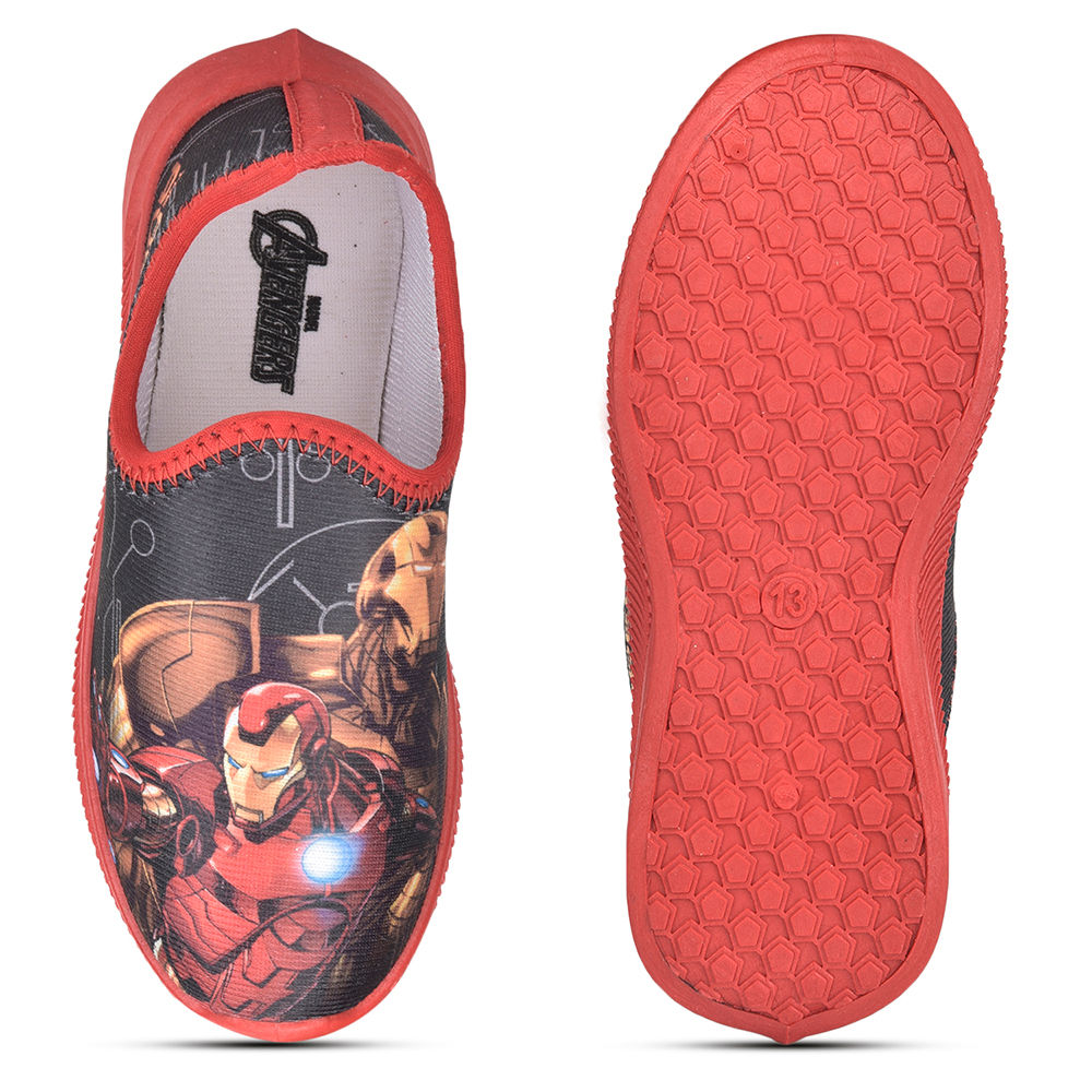 

features upper material lycra sole material pvc the actual product