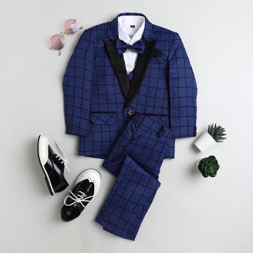 

features material polyester blend the actual product may differ slightly