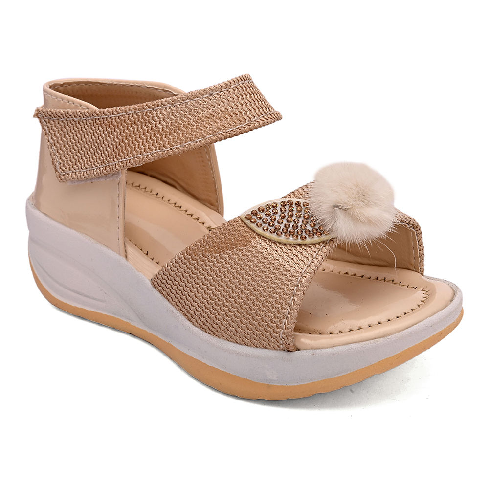 

features upper material 100 synthetic leather sole material 100 pu