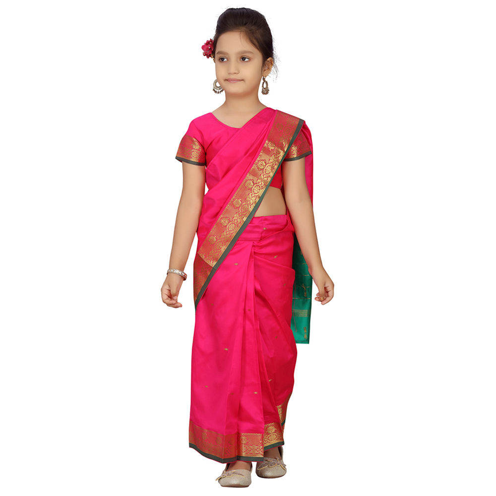 

features material silk the actual product may differ slightly in