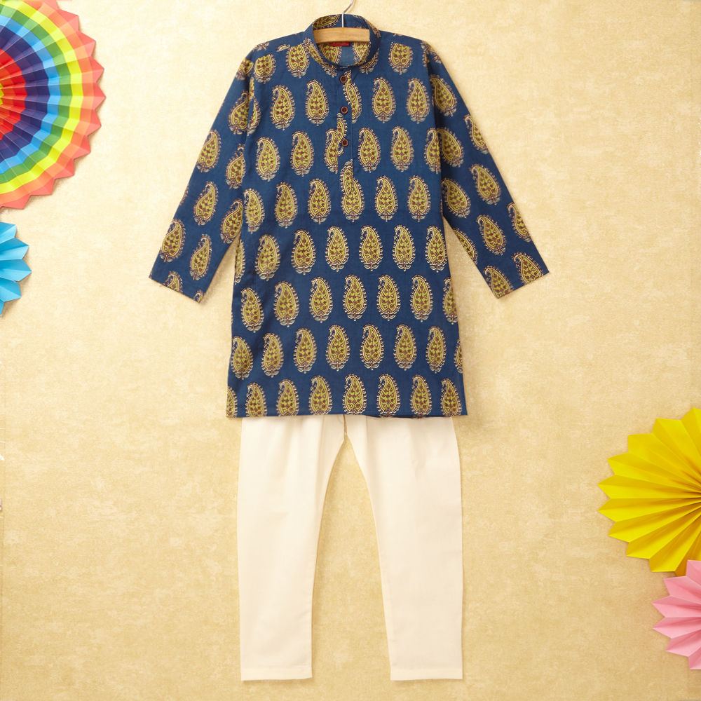 

features material cotton blend the actual product may differ slightly