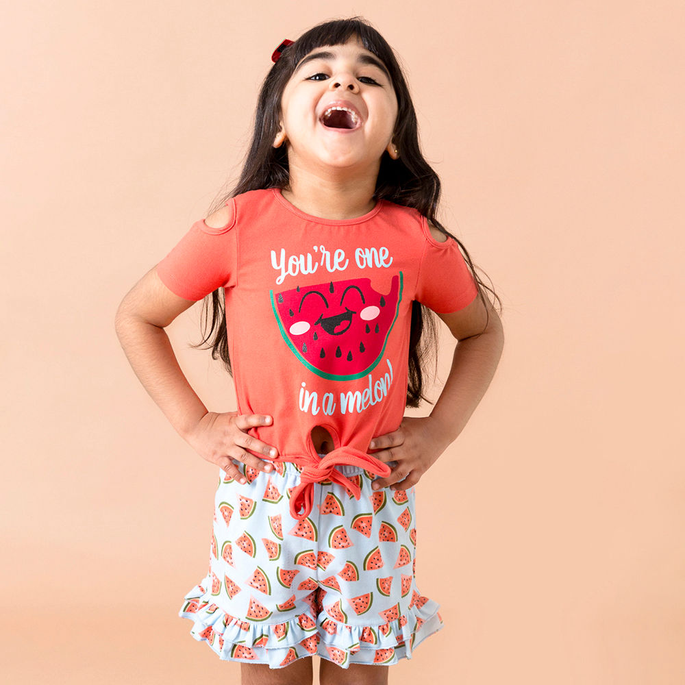 

features material 100 cotton the actual product may differ slightly