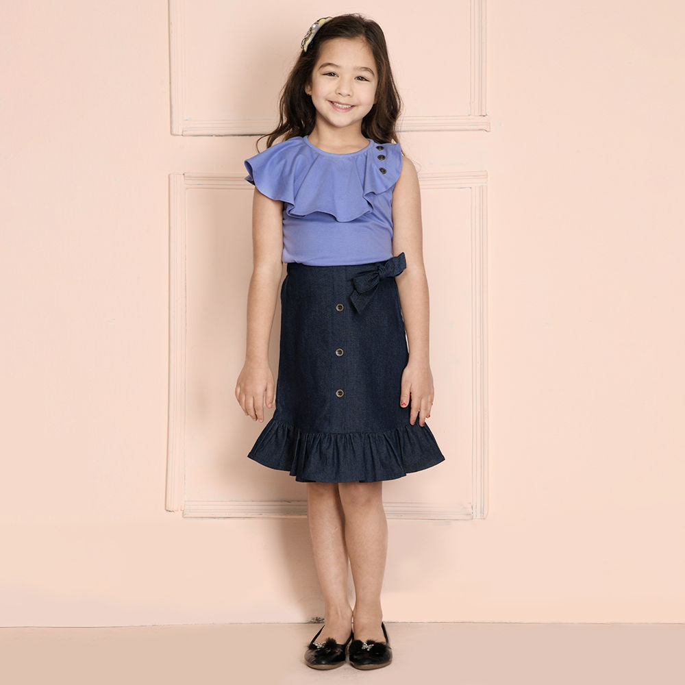 

features material cotton blend the actual product may differ slightly