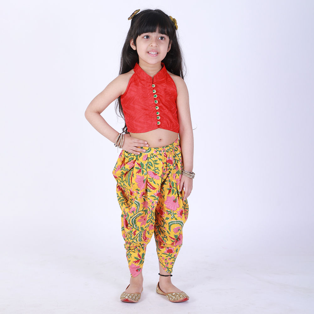 

features material polyester the actual product may differ slightly in